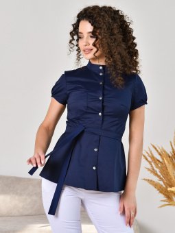 Медицинская блуза с баской и воротником-стойкой из хлопка (т.синий)
